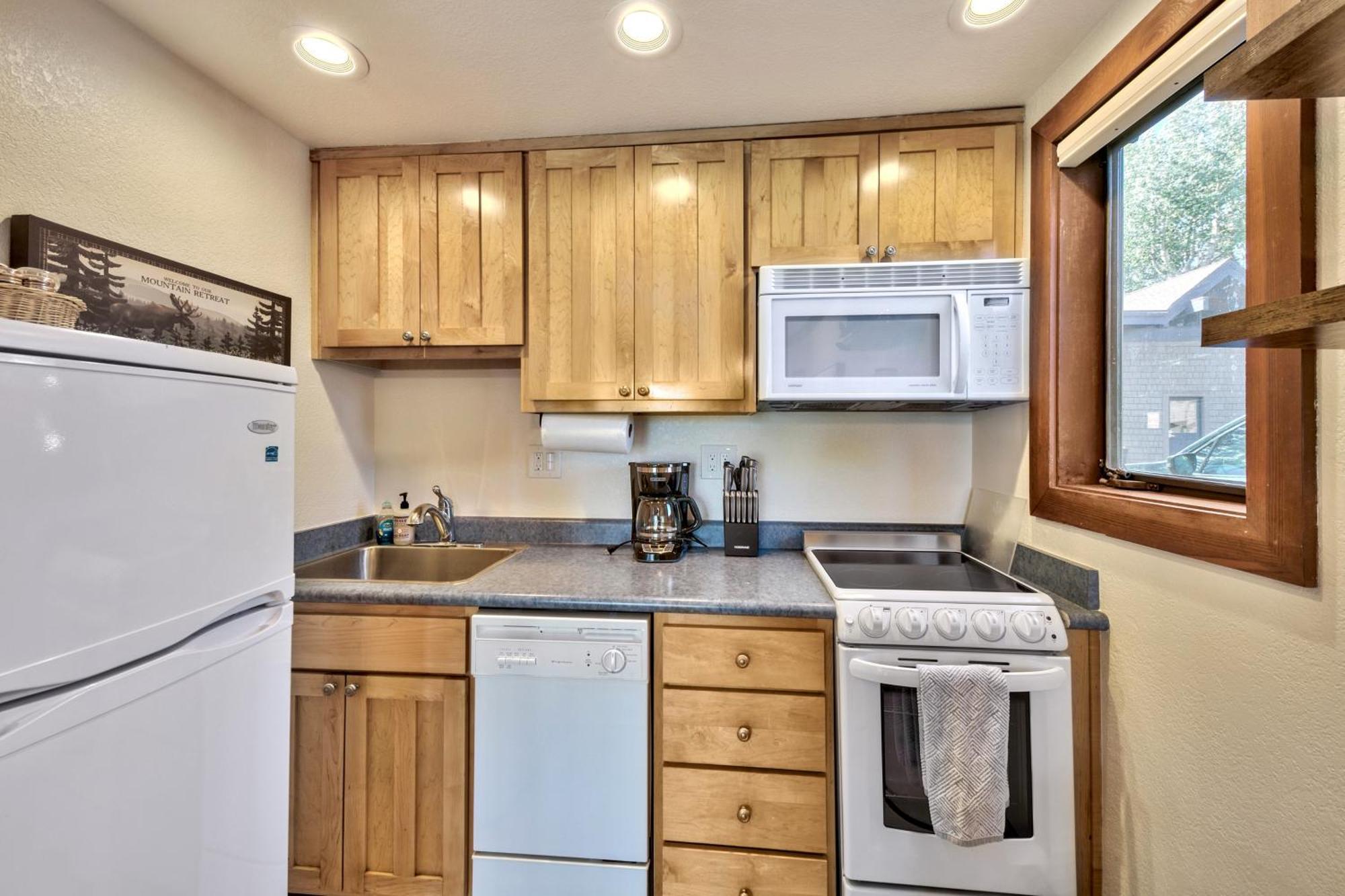 Beautiful Remodeled Condo In Tahoe City Ngoại thất bức ảnh