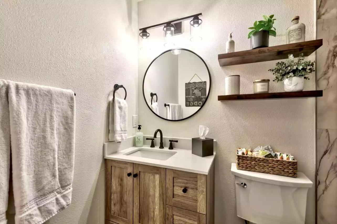 Beautiful Remodeled Condo In Tahoe City Ngoại thất bức ảnh